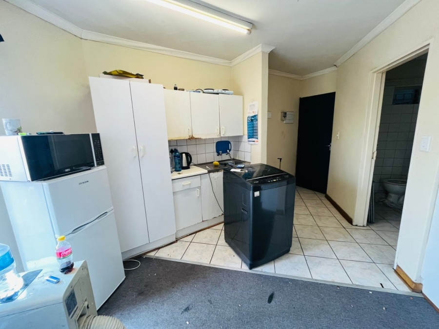 1 Bedroom Property for Sale in Willows Free State